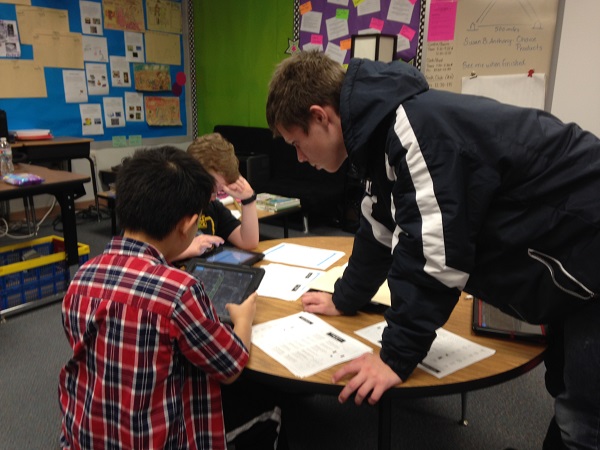 Flower Mound 9th grader shares gaming knowledge with Forest Vista students