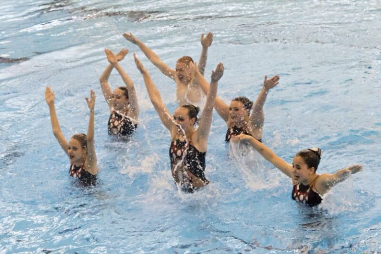 N. Texas Synchro team makes splash