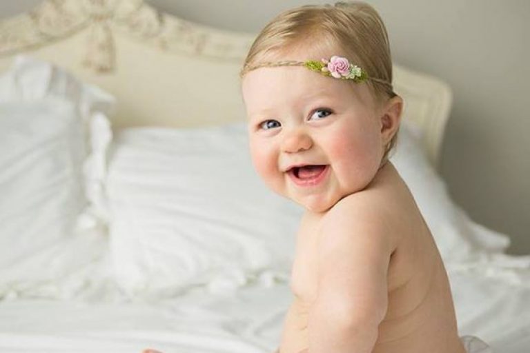 Community rallies around family of sick baby