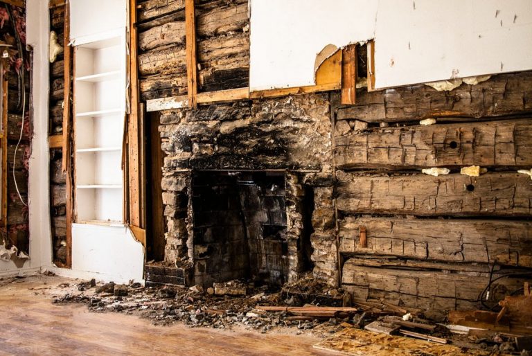 Town likely to let antique cabin stand at original location