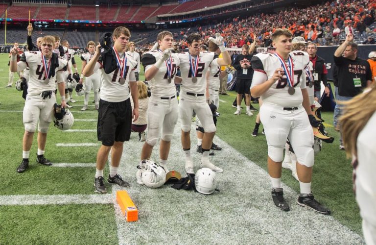 Eagles come up short in finals again