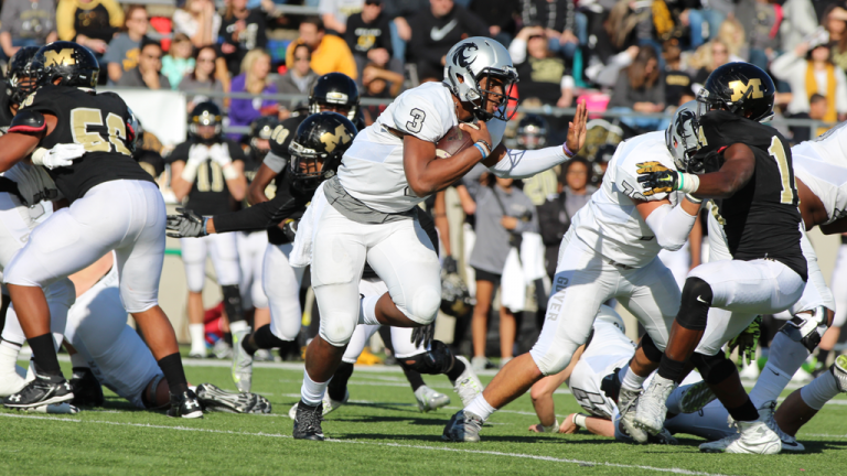 Guyer falls to Mansfield in quarterfinals