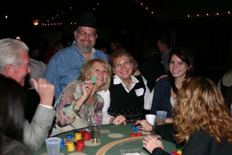 Local Summit Club to host annual Western Saloon & Casino Night