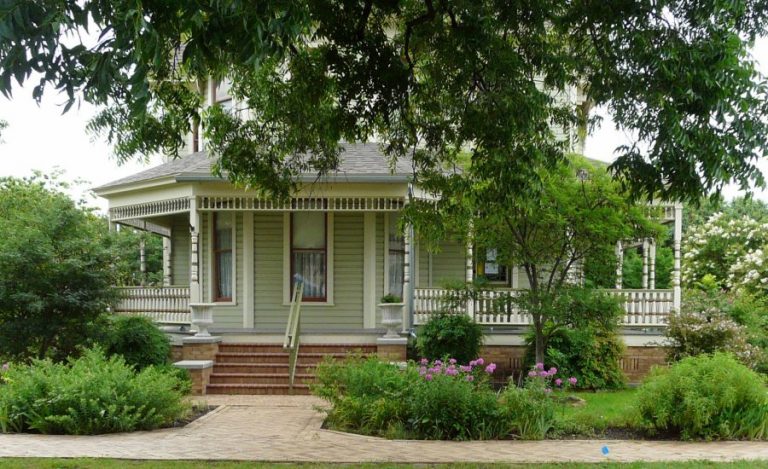 Denton County Master Gardeners to host spring tour