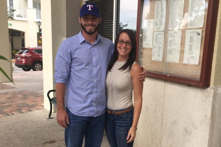 FMHS alum signs with Texas Rangers