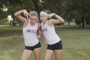 Lanie Rodgers and Rhyle McKinney (Photo by Helen’s Photography)