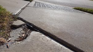 cracked-sidewalk