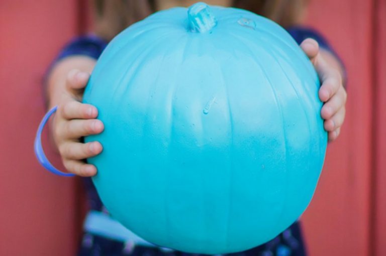 Teal pumpkins signal safety for trick-or-treaters with food allergies