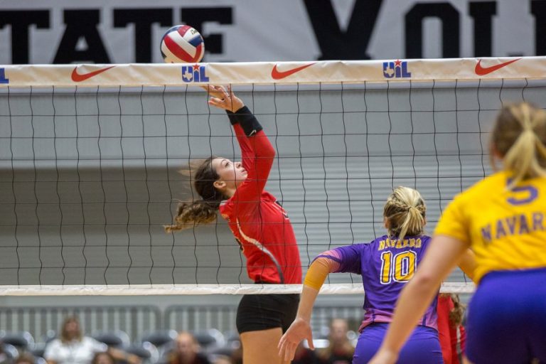 Argyle advances to third straight 4A Volleyball State Championship