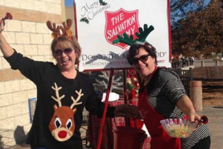 Red kettle volunteers needed