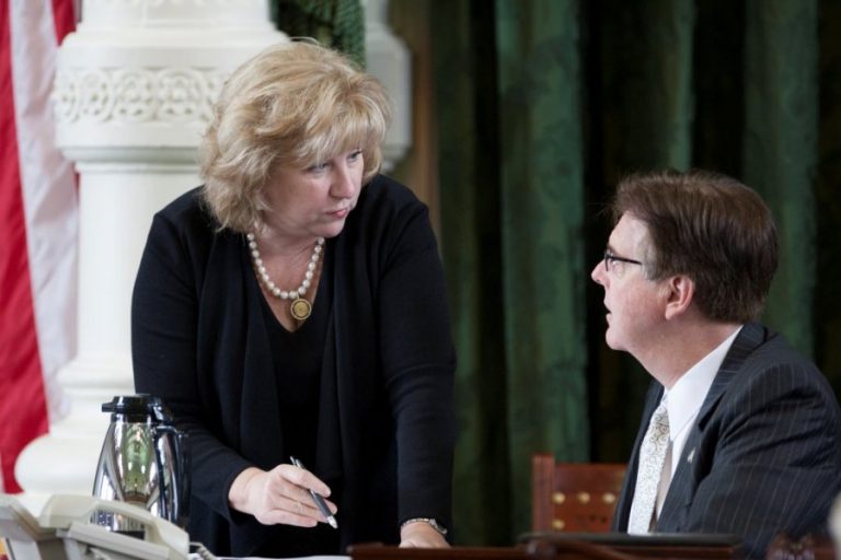 Nelson is first woman to preside over opening day in Texas Senate