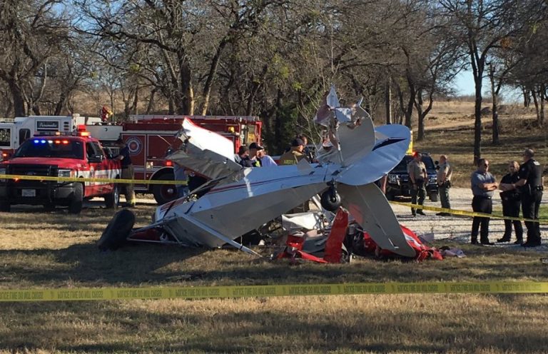 No major injuries following Northlake plane crash