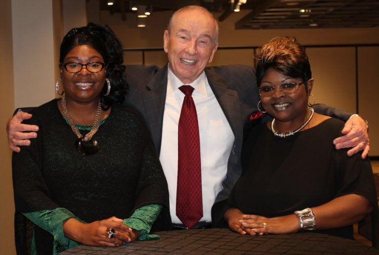 Weir: Diamond and Silk bring down the house at Lincoln/Reagan Dinner