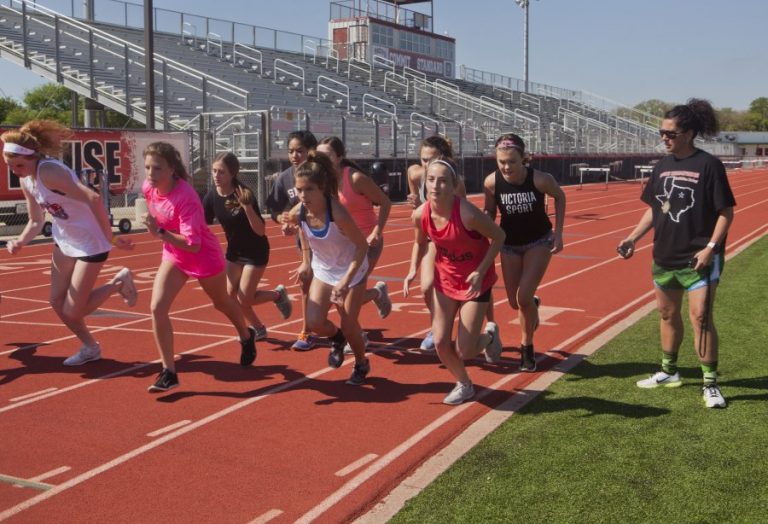 Track and field teams ready at starting blocks of new season