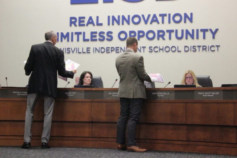 LISD board discusses rezoning elementary schools