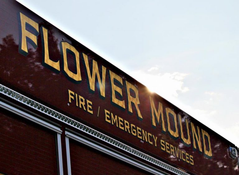 Flower Mound FD contains house fire Tuesday afternoon