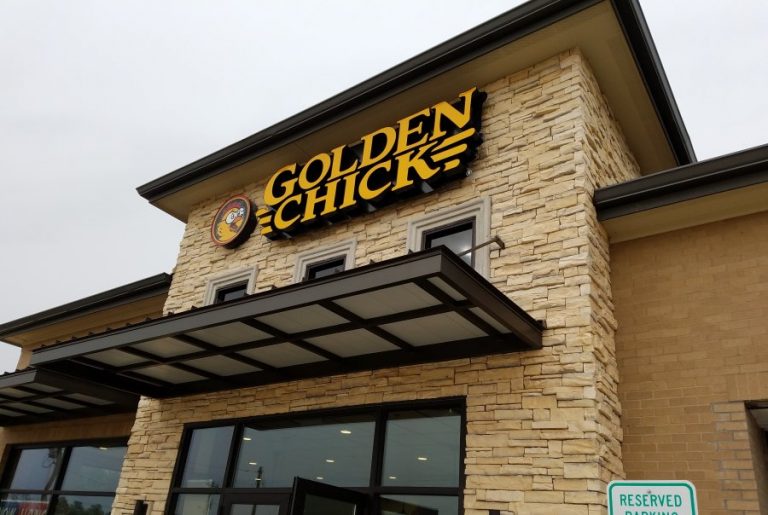 Golden Chick opens on FM 407