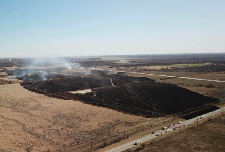 Large grass fire burns 200 acres in west Flower Mound