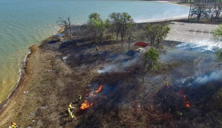 Firefighters complete prescribed burn at Highland Village park