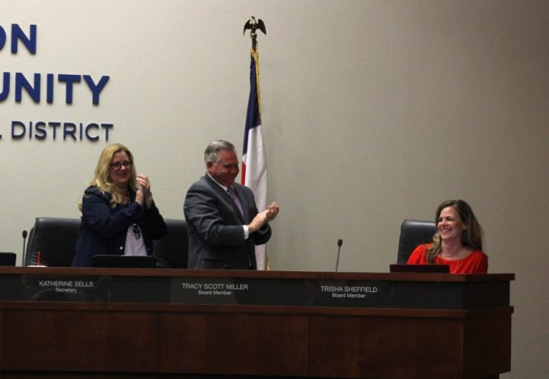 LISD tables lunch price increase, schedules middle school five minutes earlier next year