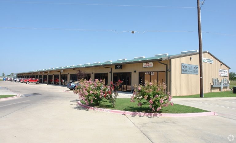 Argyle Business Center changes hands