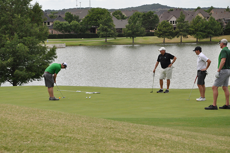 Golfers unite to raise $50k for United Way of Denton County