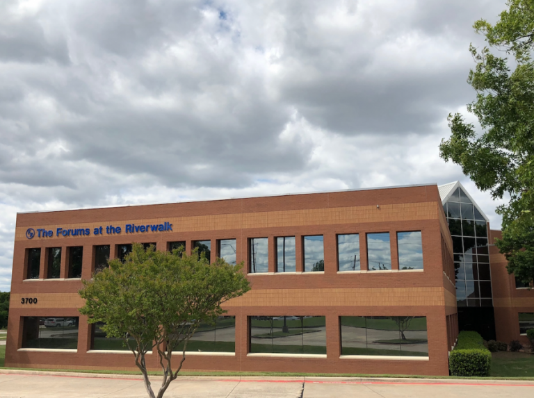 The Forums at the Riverwalk office building gets a facelift