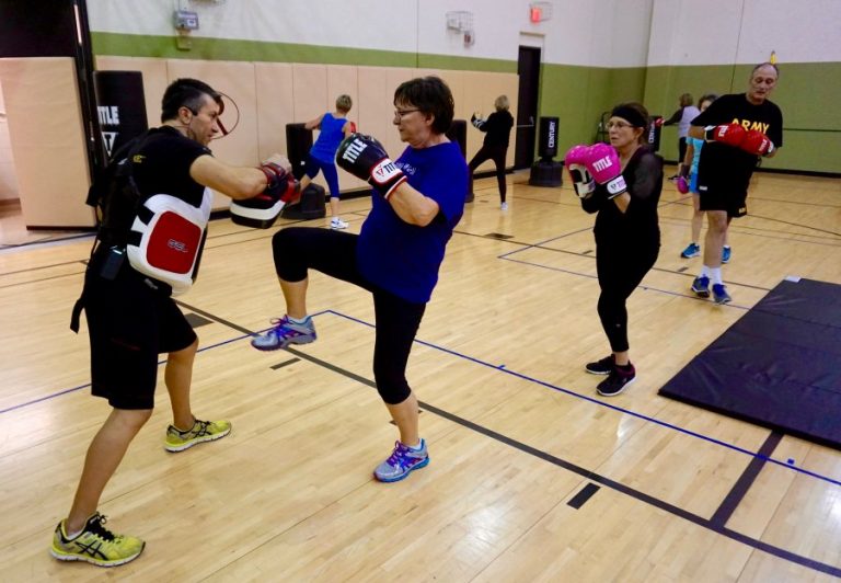 Robson Ranch residents get their kicks during Active Aging Week