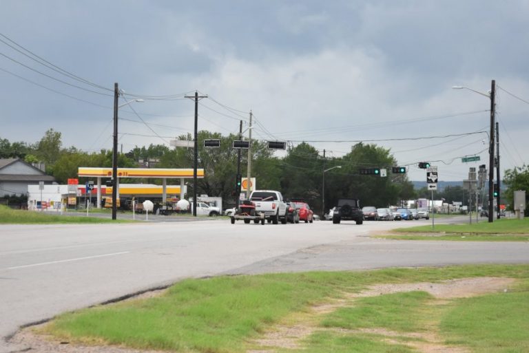 Traffic lane shifts being made on I-35E and Hwy 377 in south Denton