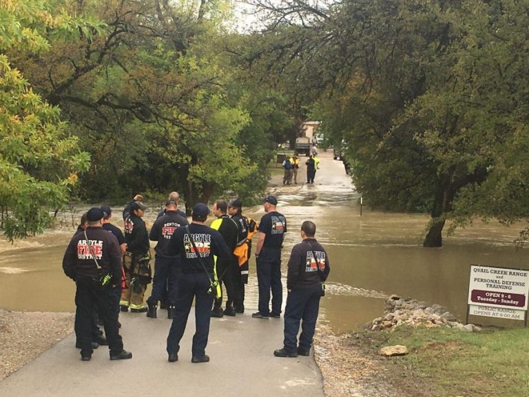 Argyle Fire District helps get 50 stranded people to safety