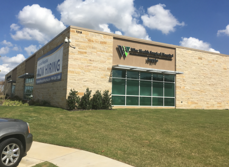 Grand opening celebrated of surgical hospital near Argyle