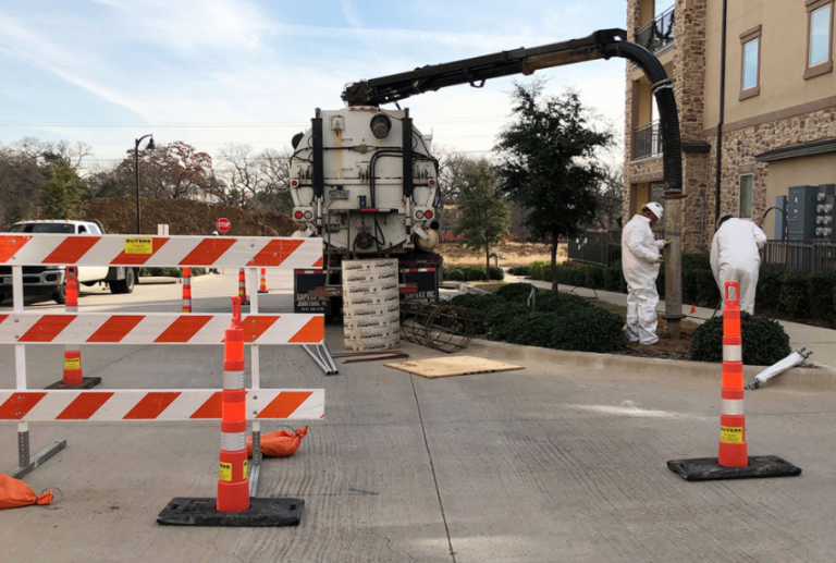 Small cell antennas being installed in Lakeside