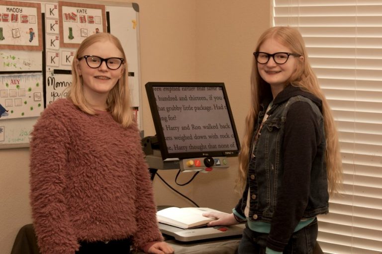 Sisters set sights on vision-enhancing glasses