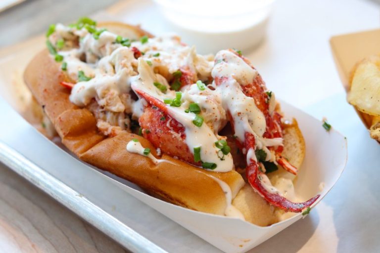 Foodie Friday: The Dock at the Food Hall at Crockett Row