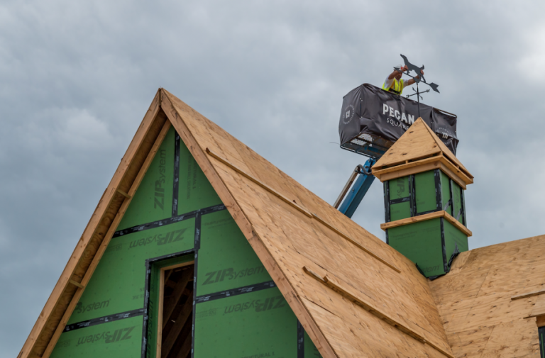 Hillwood celebrates construction milestone on Pecan Square