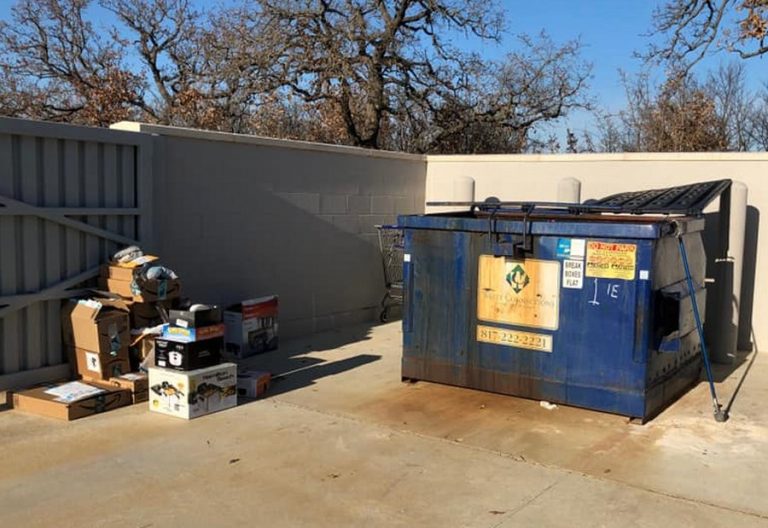 Police return Amazon packages found in Bartonville dumpster