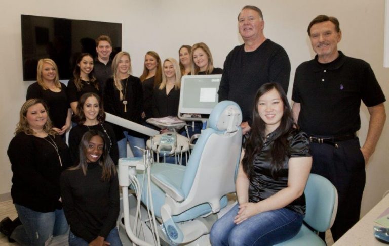 Honey Dental now open in Lantana