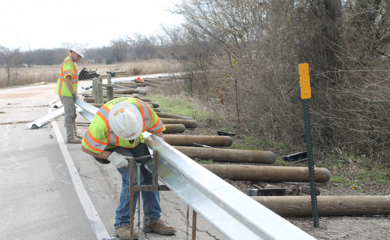 Streetlights to be installed along Hickory Creek Road