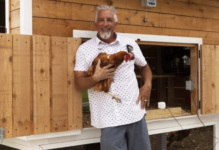Bartonville entrepreneur not afraid to play chicken