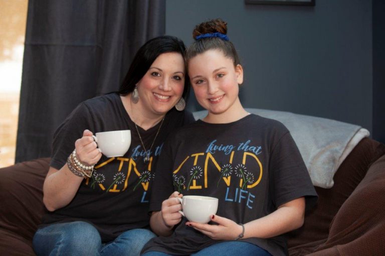 Flower Mound girl promotes kindness