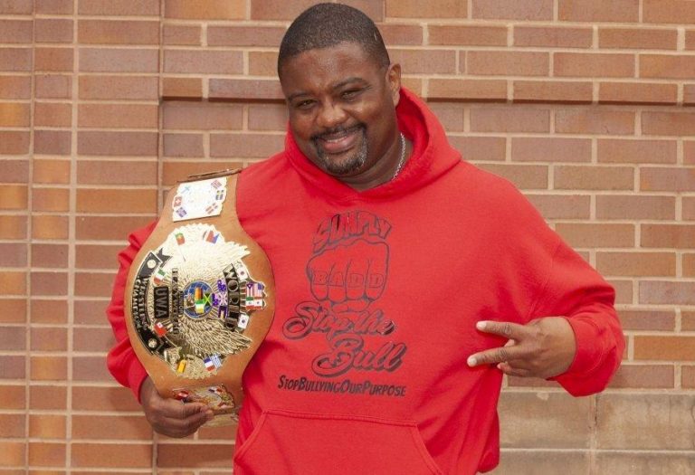Former pro wrestler preaches anti-bullying message