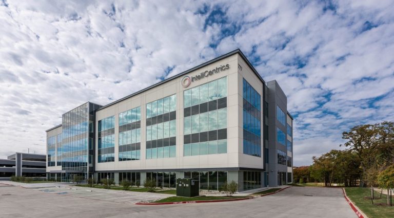 Lakeside International Office Center signs 4 corporate leases