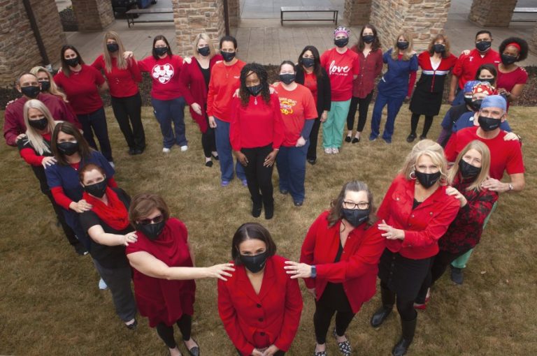 Flower Mound hospital rocks red to raise awareness of heart disease in women