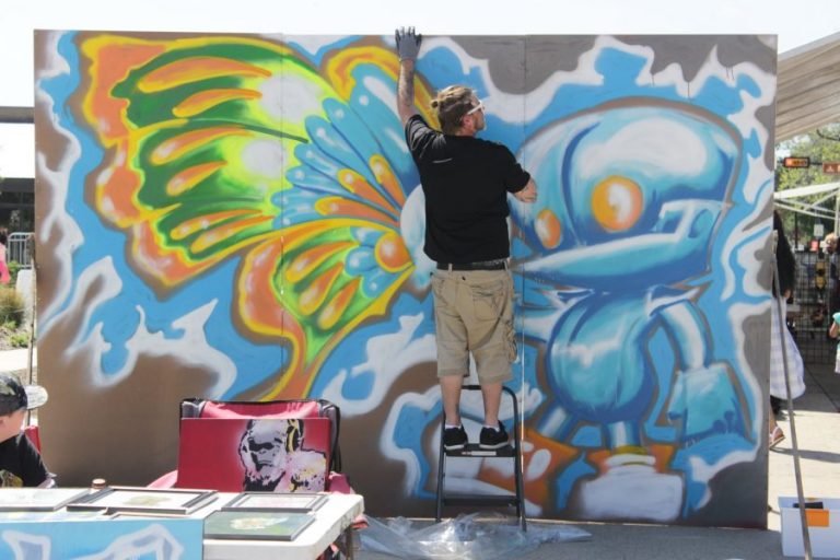 Transform recycle bins into art at ColorPalooza