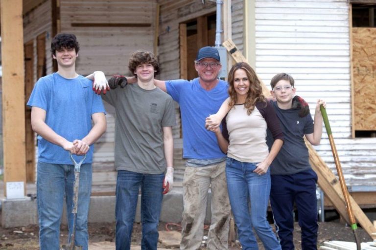 Flower Mound couple builds hope for young widows