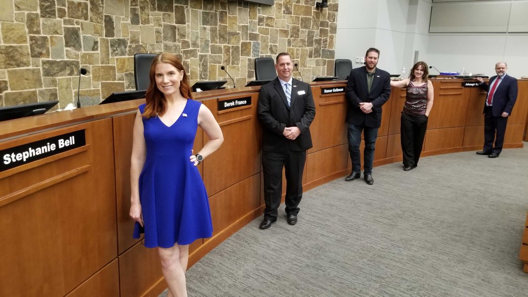 Questions sur le terrain pour les candidats à la mairie de Flower Mound – Cross Timbers Gazette |  Comté de Southern Denton |  Tas de fleurs