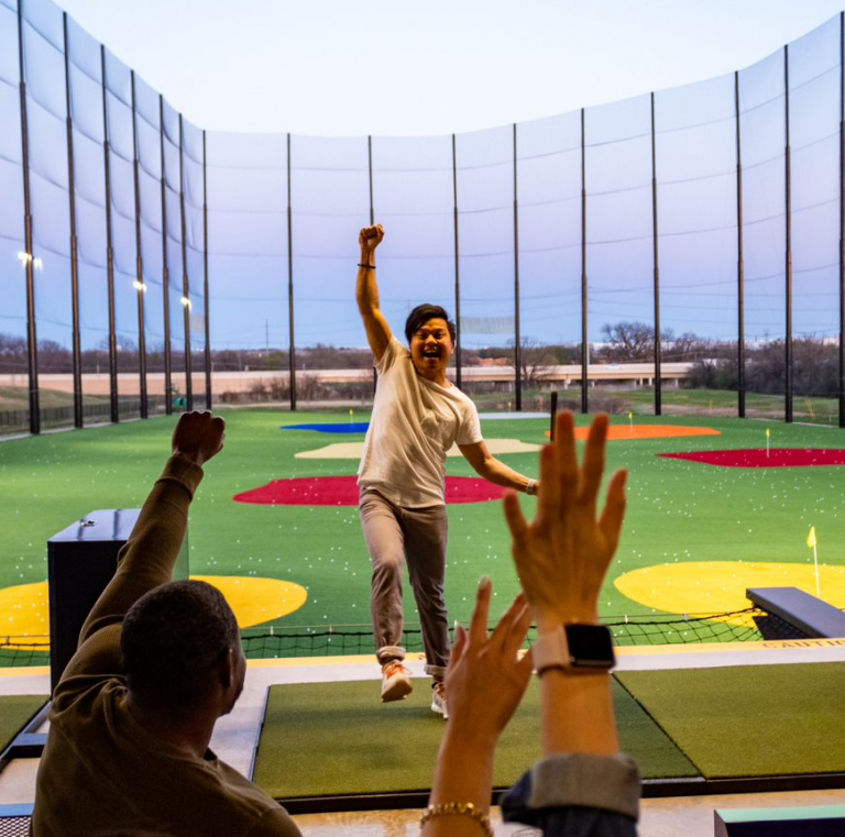 BigShots Golf opens near Northlake