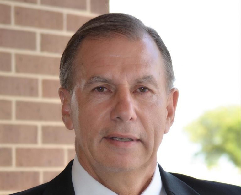 Lewisville ISD athletic director to retire