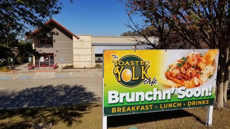 Toasted Yolk Cafe coming to Highland Village