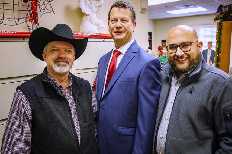 Republican Party hosts ballot draw